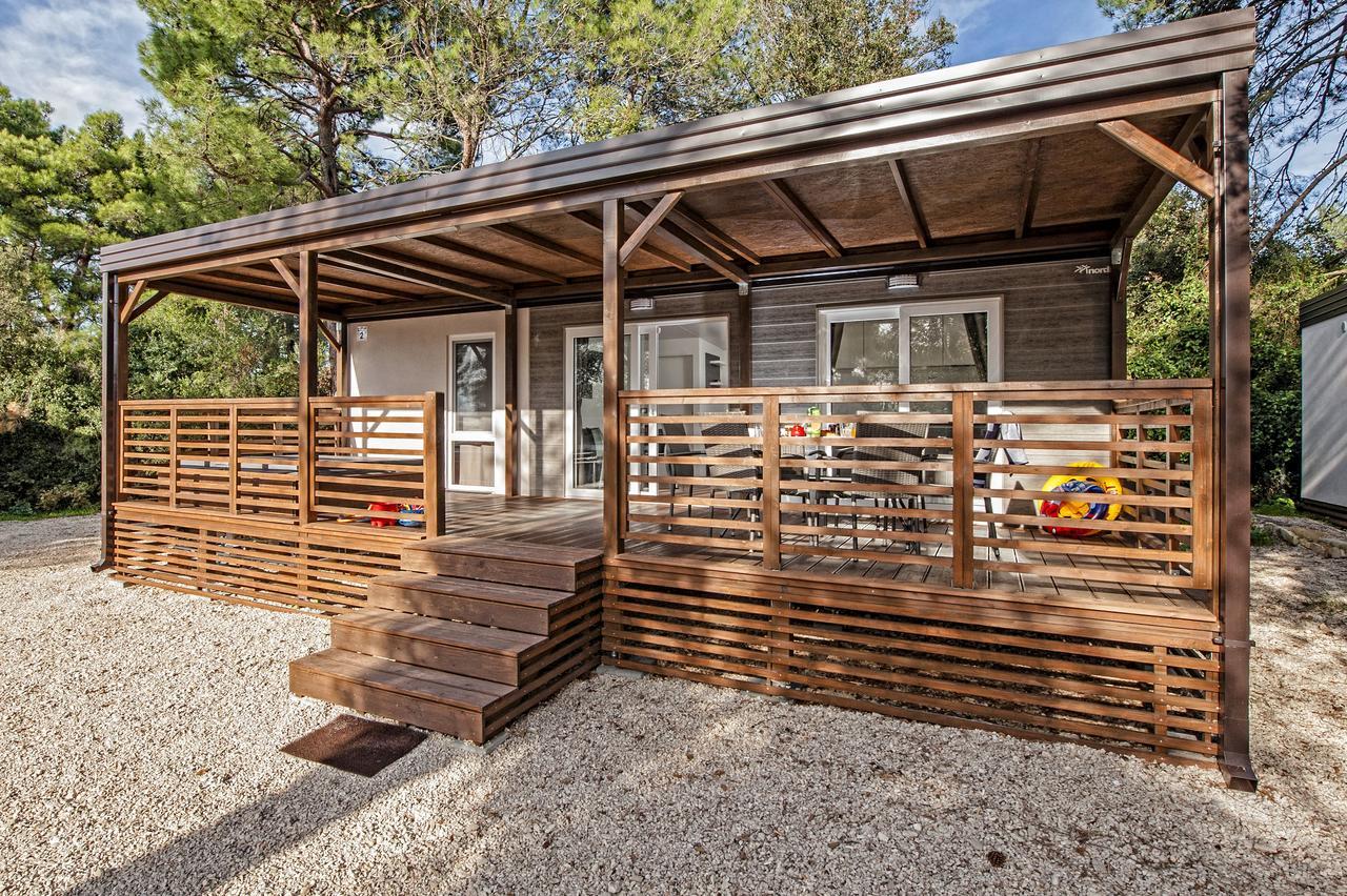 Eurocamp Mobile Homes At Campsite Porton Biondi Rovinj Exterior foto